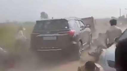 लखीमपुर: किसानों को रौंदने वाली गाड़ियों में से एक का ड्राइवर गिरफ़्तार 