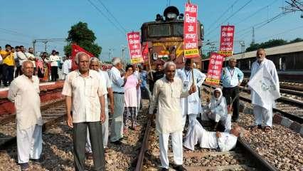 सोमवार को भारतीय किसान यूनियन का रेल रोको आन्दोलन