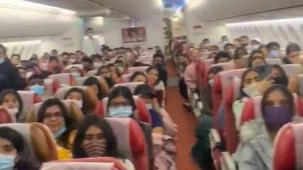 यूक्रेन में फँसे 240 भारतीयों को लेकर तीसरा विमान भारत लौटा