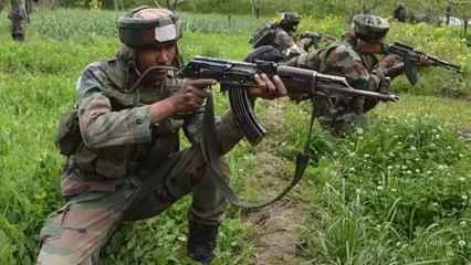 जम्मू कश्मीर के शोपियां में आतंकियों ने कश्मीरी पंडित को गोली मारी 