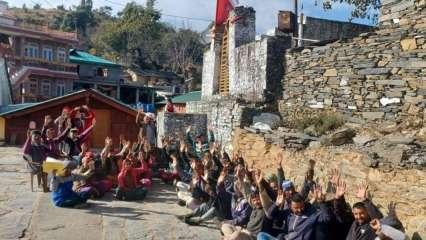 हिमाचलः चुनाव से पहले हट्टी समुदाय को आदिवासी दर्जा दिलाने में जुटी बीजेपी