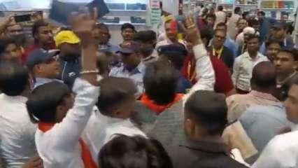Protest against free bible distribution in delhi world book fair -  Satyahindi