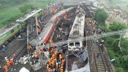 ओडिशा ट्रेन हादसे के लिए ज़िम्मेदार कौन; नीतीश, ममता, लालू या नेहरू?