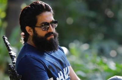 KGF Star Gives Beard Tips | Tupaki English