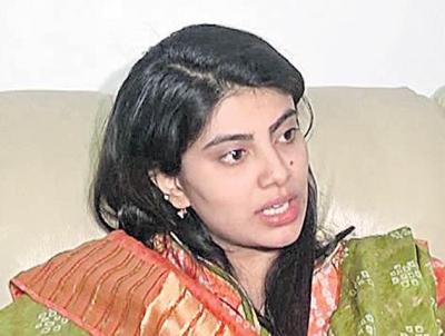 Constable Thrashes Ravindra Jadeja S Wife Tupaki English