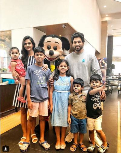 Photo Story Allu Arjun The New Family Man Tupaki English He has one son, allu ayaan, with his wife sneha reddy, whom he wed in 2011. photo story allu arjun the new family