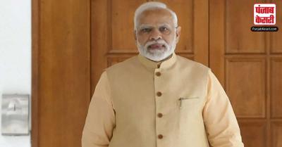 Gujarat News: एंबुलेंस को रास्ता देने के लिए रुका प्रधानमंत्री मोदी का रूका काफिला