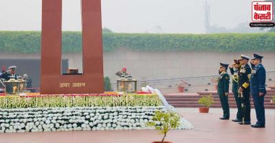 Navy Day 2022: युद्ध स्मारक पर नेवी चीफ और CDS ने शहीदों को दी श्रद्धांजलि, PM ने भी दी बधाई