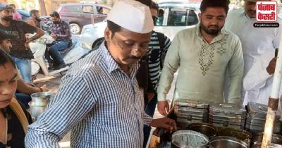 मध्य प्रदेश : ग्वालियर की सड़कों पर 'CM केजरीवाल' का हमशकल बेच रहा चाट, देखिए तेजी से वायरल हो रहा वीडियो