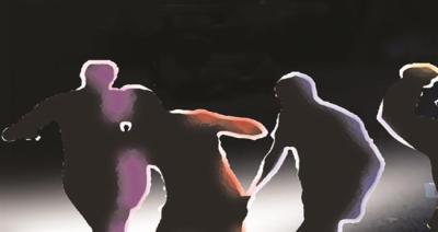 ഫ്ലാ​റ്റ് നി​ർ​മാ​ണ സ്ഥ​ല​ത്തു സംഘർഷം; ര​ണ്ടു തൊ​ഴി​ലാ​ളി​ക​ൾ​ക്കു പ​രി​ക്കേ​റ്റു