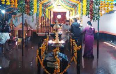 ന​ജ​ഫ്ഗ​ഡ് ശ്രീ ​ഭ​ഗ​വ​തി ക്ഷേ​ത്ര​ത്തി​ൽ മ​ണ്ഡ​ല വ്ര​താ​രം​ഭ പൂ​ജ​ക​ളും ഭാ​ഗ​വ​ത പാ​രാ​യ​ണ​വും