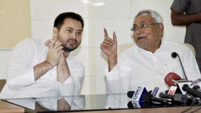 Bihar: Defection of Five RJD MLCs Sets off Grumblings About Leadership  Crisis