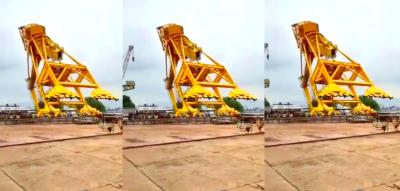 A screengrab of the collapsing crane at the Hindustan Shipyard. 