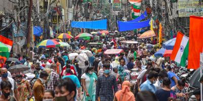 Crowded Sadar Bazar near Bara Tooti Chowk in Delhi. Photo: PTI