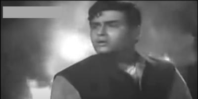 Screengrab from 'Yeh kiska lahoo hai kaun mara' song from the film 'Dharamputra' (1961). Photo: YouTube.