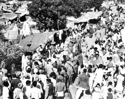 Hindu evacuees at the Punjab Scouts Camp, Lyallpur during partition. Source:  Photo Division, Government of India