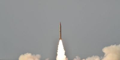 Shaheen II, a surface-to-surface ballistic missile which, according to Pakistan is capable of delivering conventional and nuclear weapons at a range of up to 1500 miles, during a training launch. May 23, 2019. Credit: Inter Services Public Relations (ISPR)/Handout via Reuters.