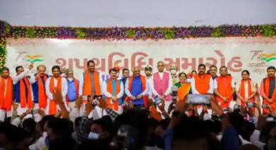 Gandhinagar: Gujarat Chief Minister Bhupendra Patel along with his state ministerial cabinet during the swearing-in ceremony in Gandhinagar, Thursday, Photo: PTI