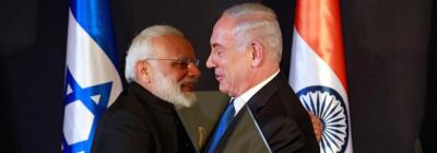 Indian Prime Minister Narendra Modi hugs with Israeli Prime Minister Benjamin Netanyahu as they deliver joint statements during an exchange of co-operation agreements ceremony in Jerusalem July 5, 2017. Credit: Reuters/Amir Cohen