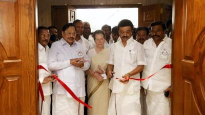 DMK chief M.K. Stalin with Congress leader Sonia Gandhi and others at the inauguration of the party's Delhi Arivayalam. Photo: PTI.