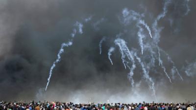 Israeli drones drop tear gas shells on Palestinian protesters at the Gaza border. Credit: Reuters
