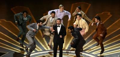 Host Jimmy Kimmel surrounded by dancers during the performance of 'Naatu Naatu' at the Oscars. Photo: Twitter/@RRRMovie