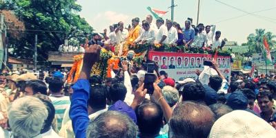 D.K. Shivakumar holds a road show in Kanakapura on Monday before filing his nomination. Photo: G. Ram Mohan