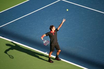 Roger Federer at the 2009 US Open. Credit: bosstweed/Flickr, CC BY 2.0