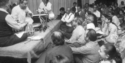 An enchanted audience listens to Pandit Kumar Gandharva. Photo: Archives | Special Arrangement