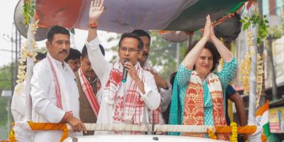 Congress leader and the party's nominee from Jorhat constituency Gaurav Gogoi (C) along with Priyanka Gandhi during a campaign rally ahead of the election. Photo: X/@GauravGogoiAsm