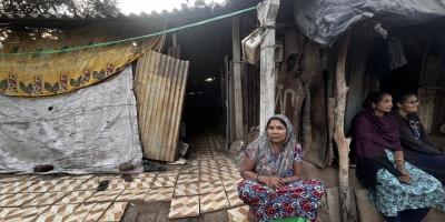 Homes in Bharuch district's Juna Diwa village have still not been patched up as villagers say they do not have the finances for it. Photo: Tarushi Aswani.