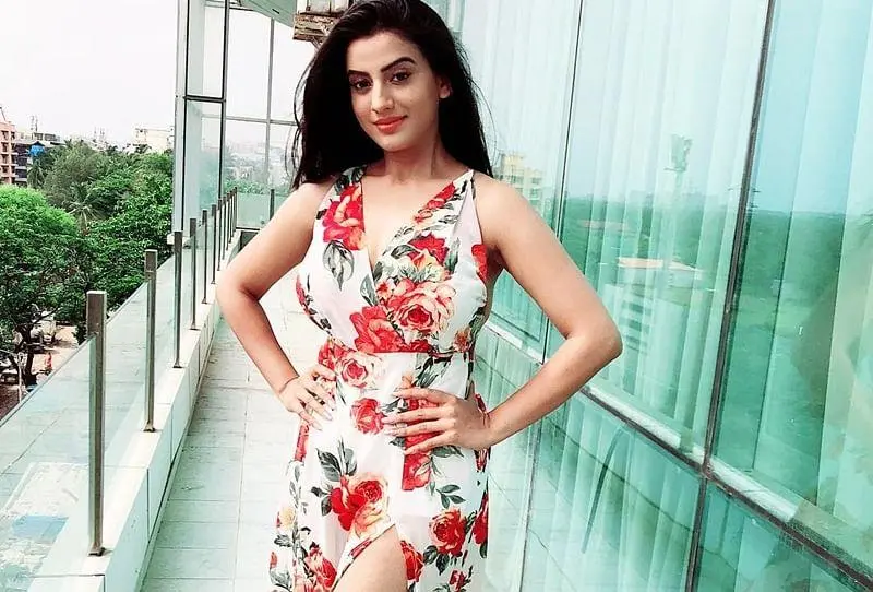 Bhojpuri Actress Akshara Singh S Dilbar Is Not For The Weak