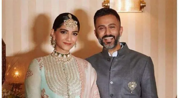 sonam kapoor house robbed