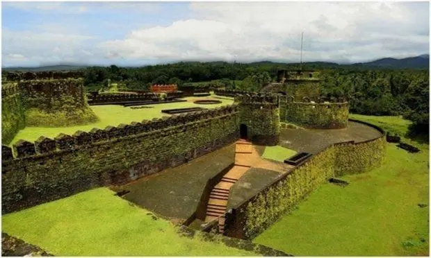 ಇತಿಹಾಸ ಸಾರುವ ಮಿರ್ಜಾನ್ ಕೋಟೆ | udayavani