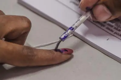 Chic Fashion Designer Wendell Rodricks Is Dead At 59